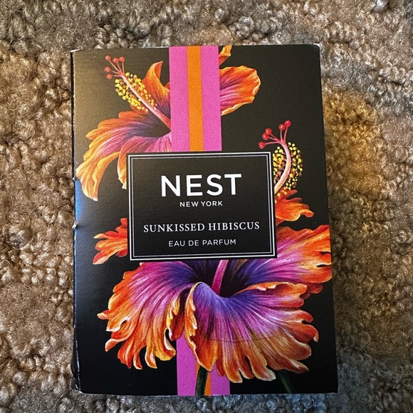 6 NEST FRAGRANCES - Sunkissed Hibiscus EDP 1.5 Samples - Picture 2 of 4